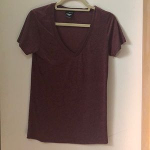 V-neck Maroon Tee